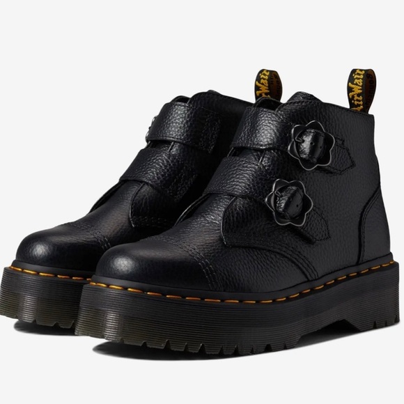 NWOB Dr. Martens Devon Flower Buckle Leather Platform Boots Black